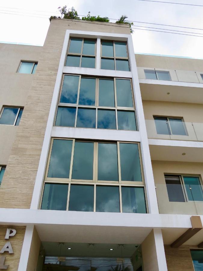 Palmarena Rooms & Residences - Long Stay Comfort With Parking, Sauna, Gym & Pool - Steps From 5Th Avenue 普拉亚卡门 外观 照片