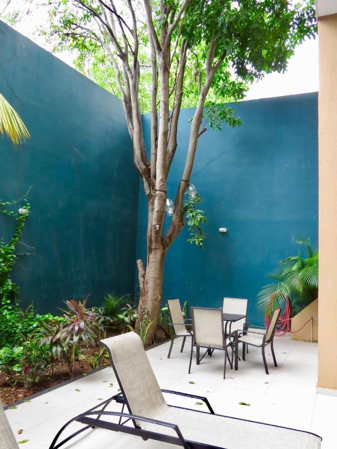 Palmarena Rooms & Residences - Long Stay Comfort With Parking, Sauna, Gym & Pool - Steps From 5Th Avenue 普拉亚卡门 外观 照片